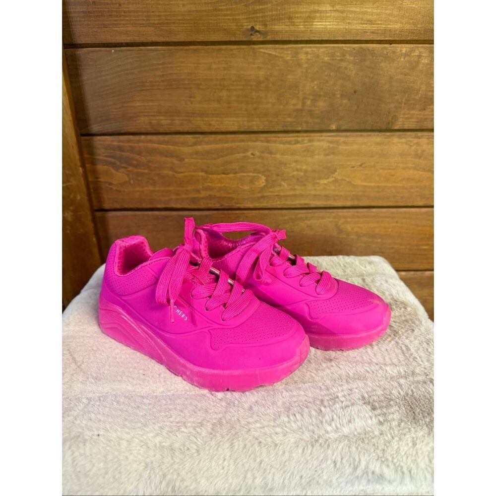 Skechers Girls Uno sneakers hot pink Sz 2